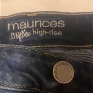 Maurices 14 Short